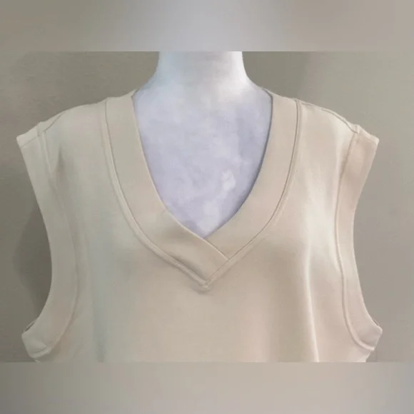 Tek Gear Women's Ultracomfort Sleeveless Vest - Off-White - Picture 3 of 9